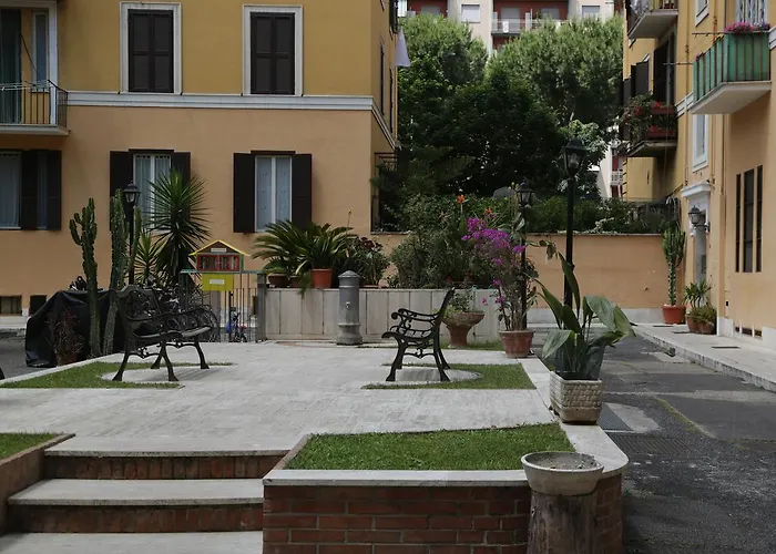 בית הארחה Trastevere 4*